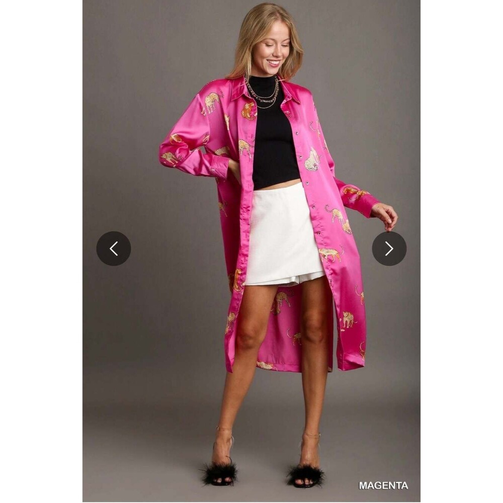 Umgee Satin Cheetah Print Button-Down Midi Shirt Dress in Magenta Pink